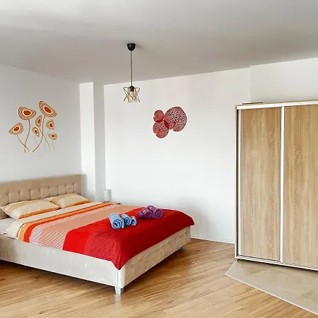 Apartment Mara 1 *